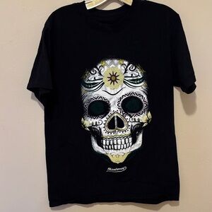 Black Skull Graphic Long Sleeve Tee